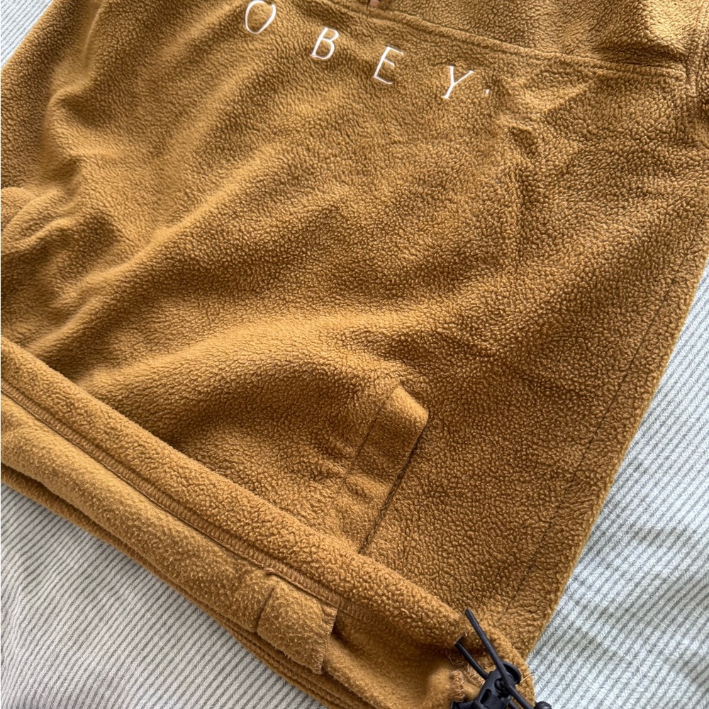 OBEY 3/4 zip sweater - Picture 4 of 6